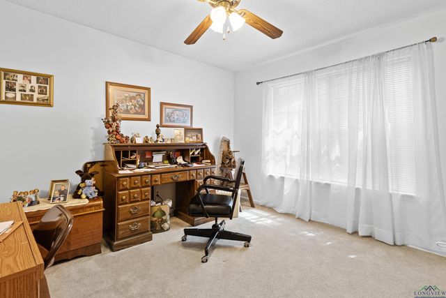 2605 REDBUD ST., Kilgore, TX 75662