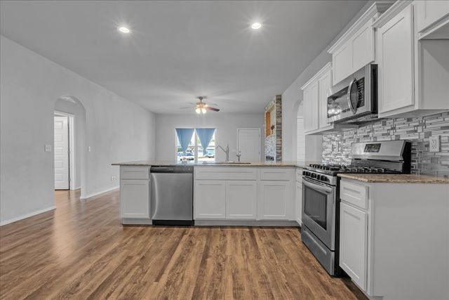 10018 E 110th Place North, Owasso, OK 74055
