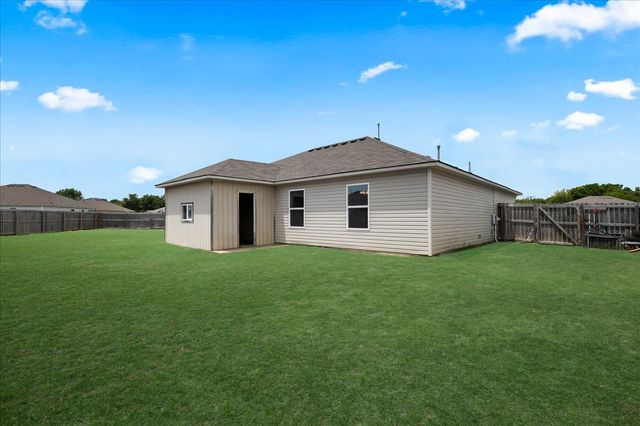 10018 E 110th Place North, Owasso, OK 74055