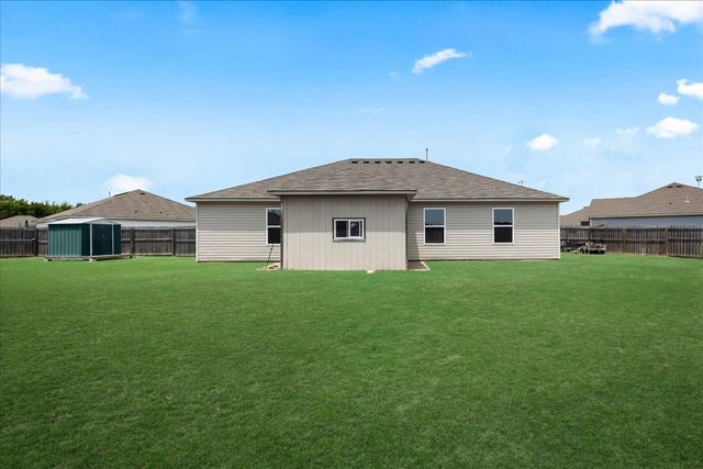10018 E 110th Place North, Owasso, OK 74055