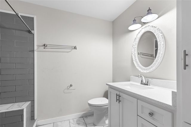 1015 W Sycamore Street, Sherman, TX 75092