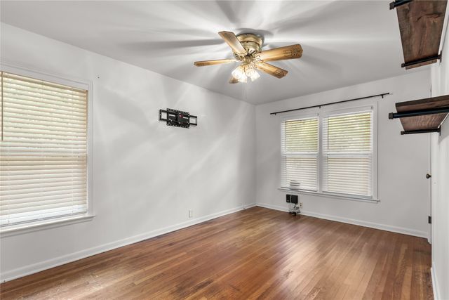 1015 W Sycamore Street, Sherman, TX 75092