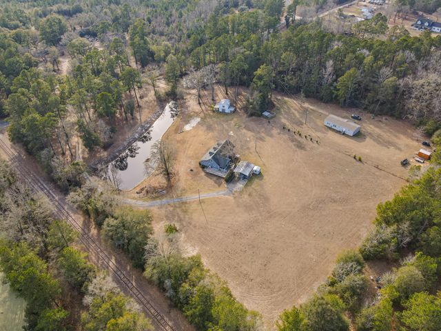 3039 Wolfe Creek Road, Walterboro, SC 29488