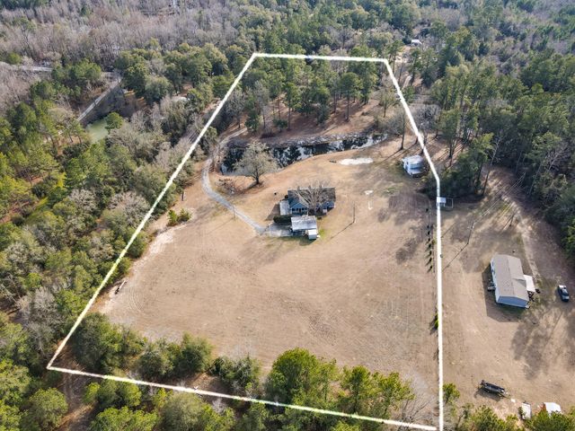 3039 Wolfe Creek Road, Walterboro, SC 29488