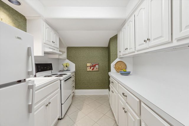 112 Bayou Lane, Kemah, TX 77565