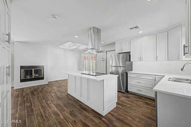 4209 E FRIESS Drive, Phoenix, AZ 85032
