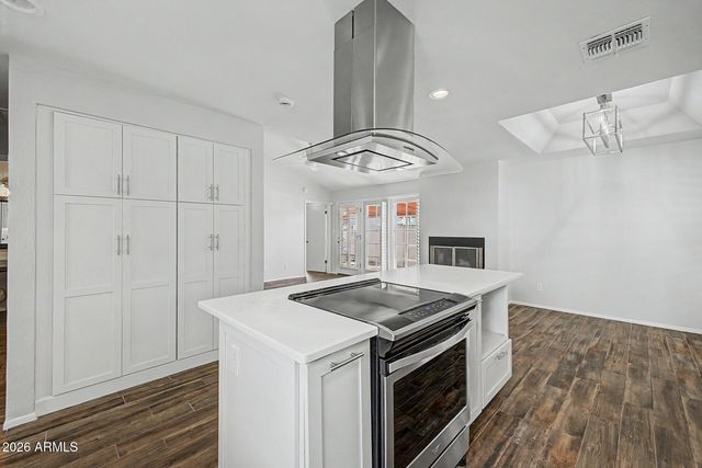 4209 E FRIESS Drive, Phoenix, AZ 85032