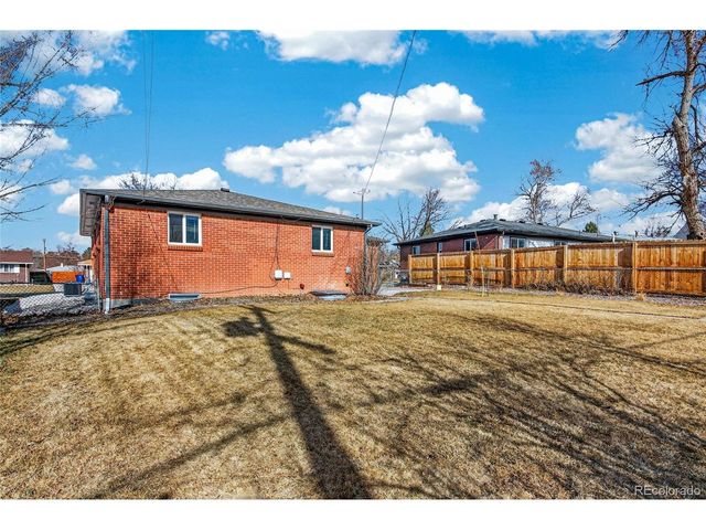 740 Lotus Way, Broomfield, CO 80020