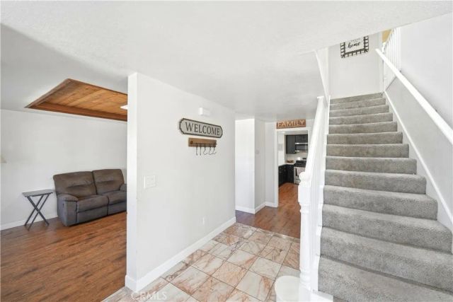 18380 Lakeview Drive, Victorville, CA 92395