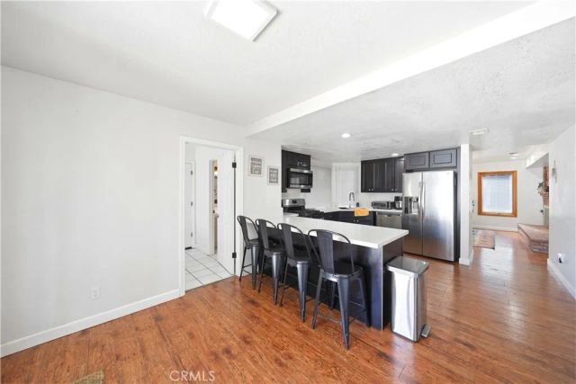 18380 Lakeview Drive, Victorville, CA 92395