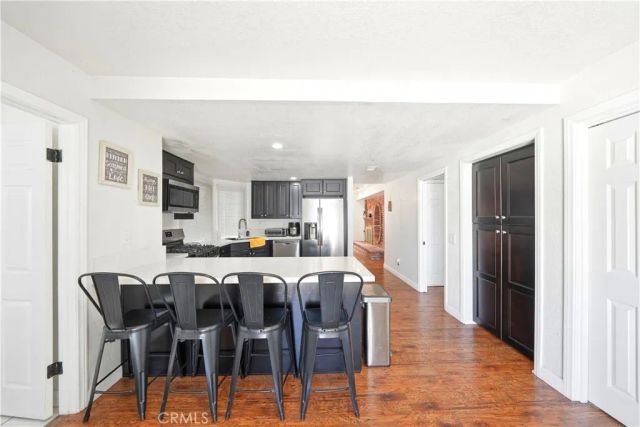 18380 Lakeview Drive, Victorville, CA 92395