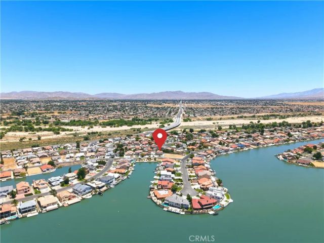 18380 Lakeview Drive, Victorville, CA 92395