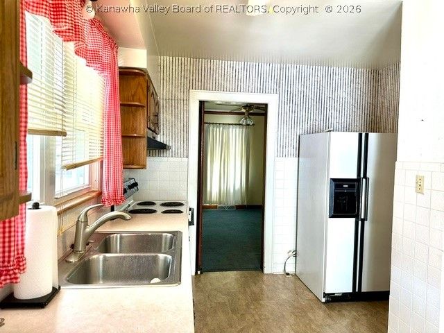 120 W Reynolds Avenue, Belle, WV 25015