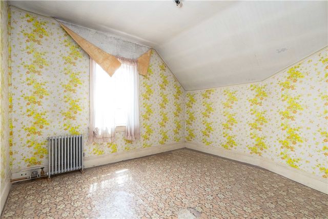 301 Glenwood Avenue, Pawtucket, RI 02860