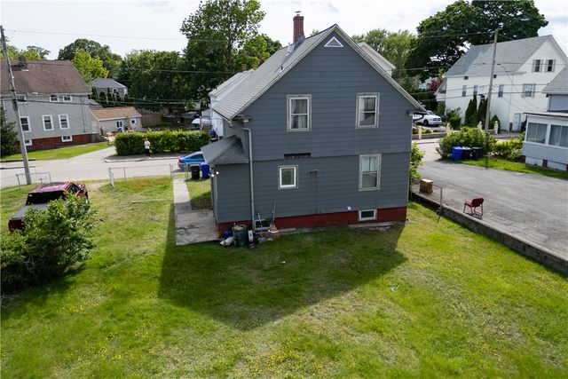 301 Glenwood Avenue, Pawtucket, RI 02860