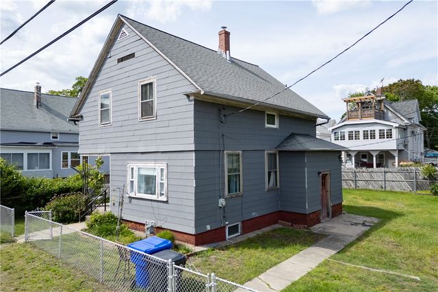 301 Glenwood Avenue, Pawtucket, RI 02860