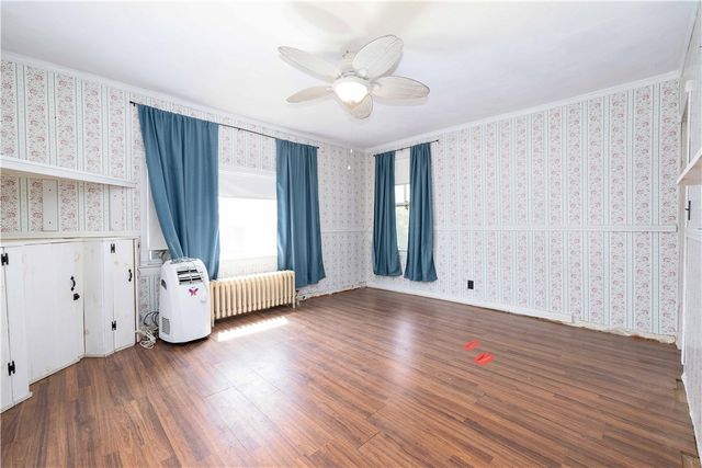 301 Glenwood Avenue, Pawtucket, RI 02860