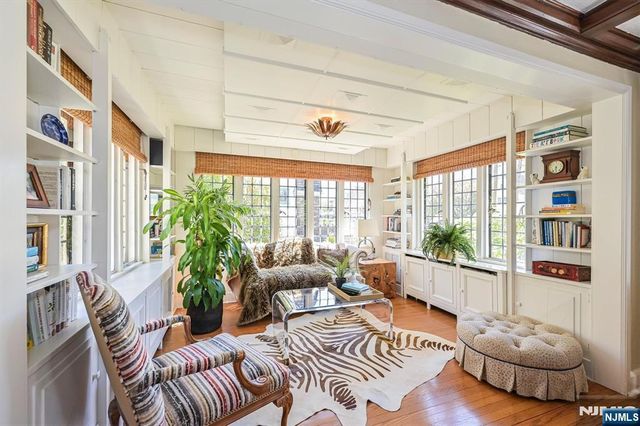 47 Van Allen Road, Glen Rock, NJ 07452