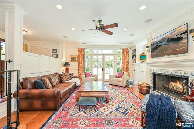 47 Van Allen Road, Glen Rock, NJ 07452