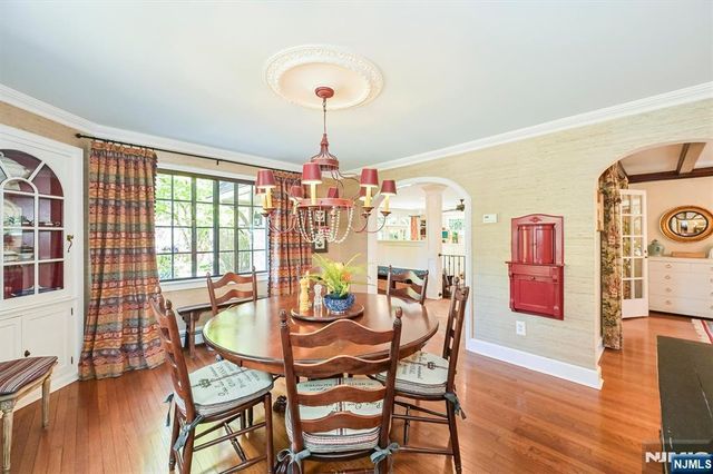 47 Van Allen Road, Glen Rock, NJ 07452