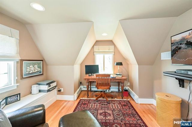 47 Van Allen Road, Glen Rock, NJ 07452