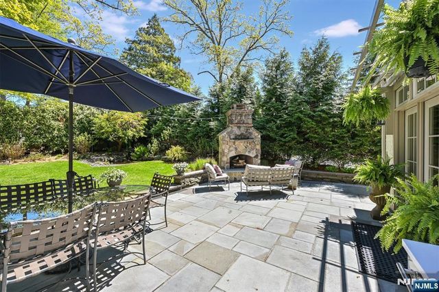 47 Van Allen Road, Glen Rock, NJ 07452