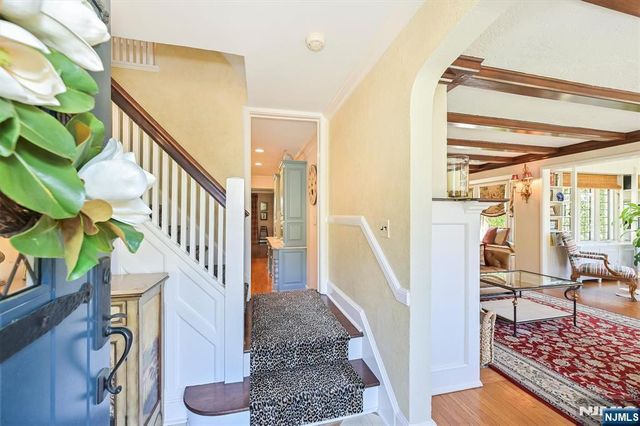 47 Van Allen Road, Glen Rock, NJ 07452