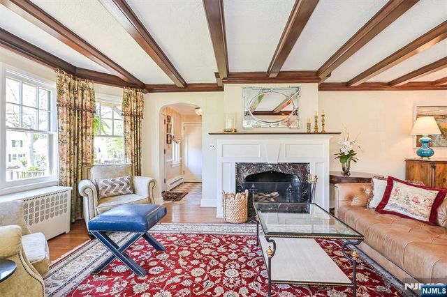 47 Van Allen Road, Glen Rock, NJ 07452