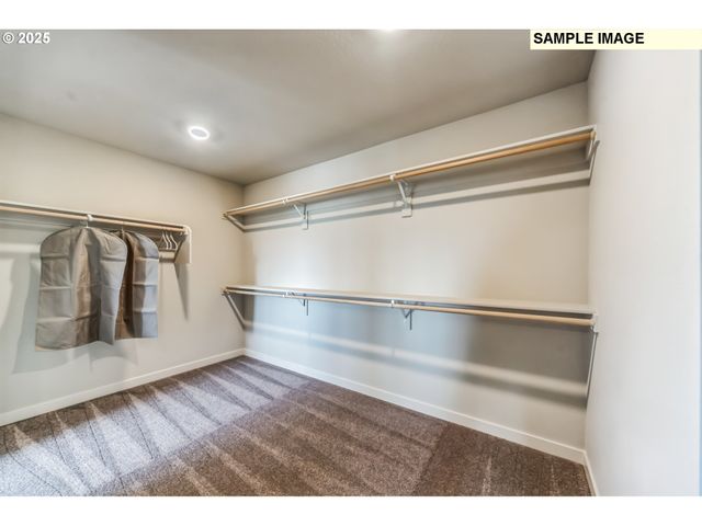 12315 Sw Broadbill Ter, Beaverton, OR 97007