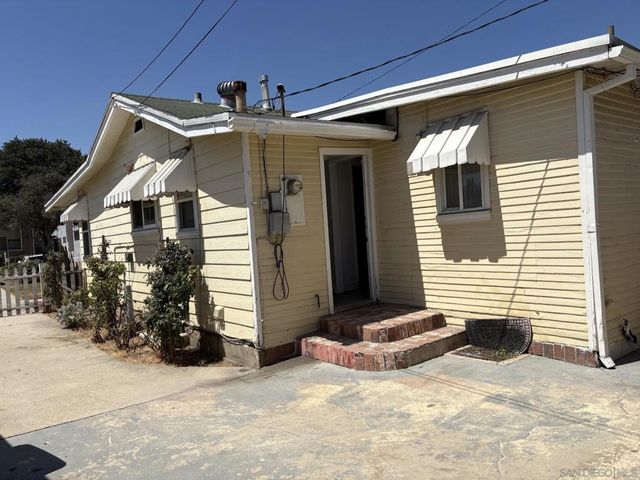 1144 Thompson Ave, Glendale, CA 91201