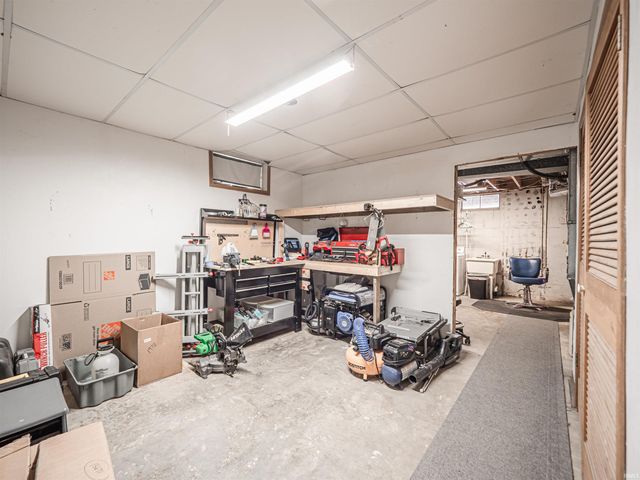 322 Shady Lane, Newburgh, IN 47630