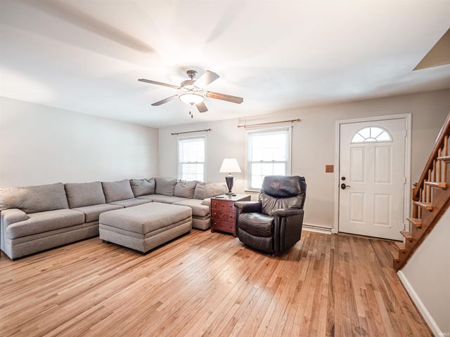 322 Shady Lane, Newburgh, IN 47630