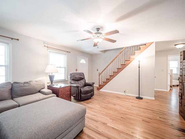 322 Shady Lane, Newburgh, IN 47630