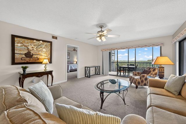 2491 NE Ocean Boulevard 106, Stuart, FL 34996
