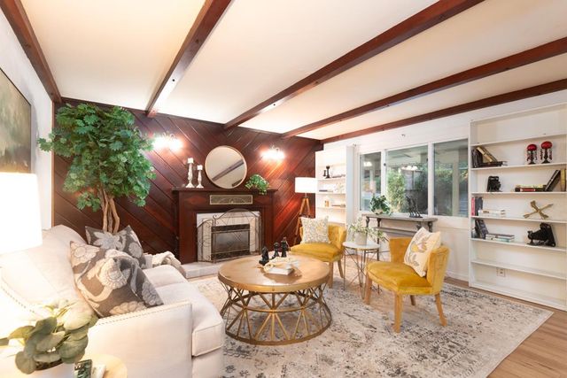383 Riverview Drive, Boulder Creek, CA 95006