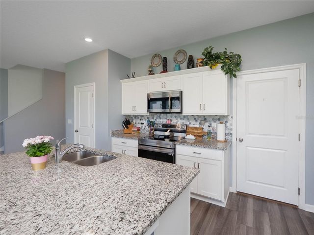 9019 WAXWING WAY, Parrish, FL 34219