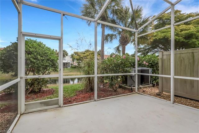 937 Hampton CIR 108, Naples, FL 34105