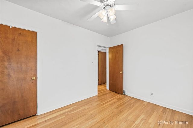 1034 W New York Street, Aurora, IL 60506