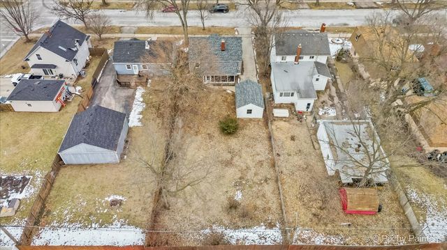 1034 W New York Street, Aurora, IL 60506