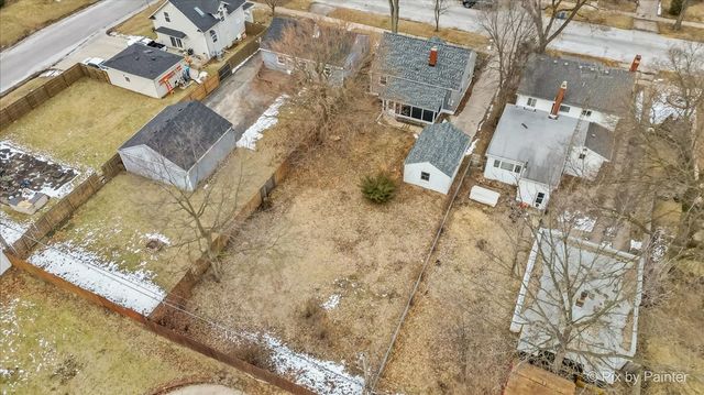 1034 W New York Street, Aurora, IL 60506