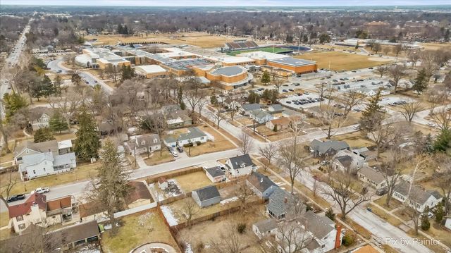 1034 W New York Street, Aurora, IL 60506