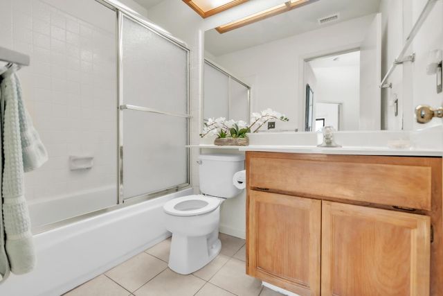 7551 Deltawind Dr, Sacramento, CA 95831