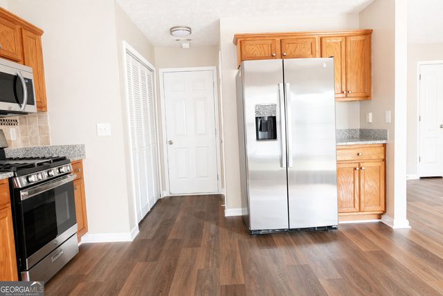 140 Tillman Court, Mcdonough, GA 30253