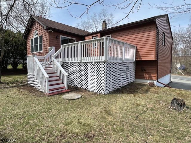 46 Cozy Lake Rd, Jefferson Twp., NJ 07438