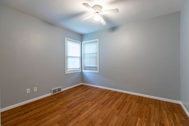 3036 165th Street, Hammond, IN 46323