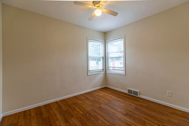 3036 165th Street, Hammond, IN 46323
