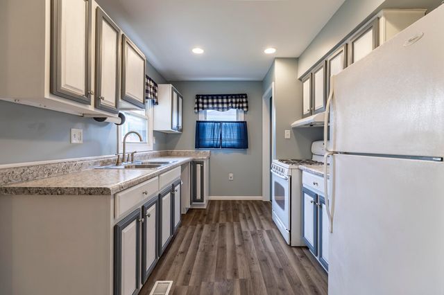 3036 165th Street, Hammond, IN 46323
