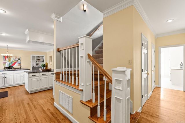 7 Sugar Maple Court, Little Rock, AR 72212