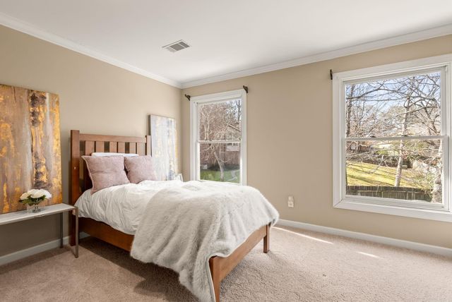 7 Sugar Maple Court, Little Rock, AR 72212