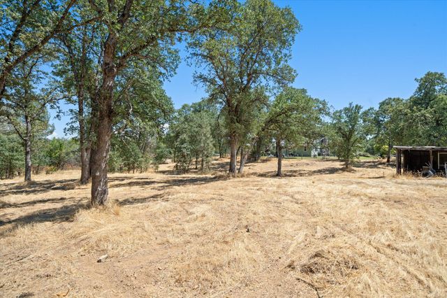 21759 Papoose Drive, Palo Cedro, CA 96073